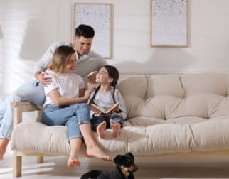 Familia solicita un crédito en línea de RapiCredit