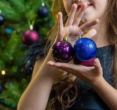 🎄 Tradiciones de Ahorro en Diciembre: Cómo Celebrar sin Desordenar el Bolsillo